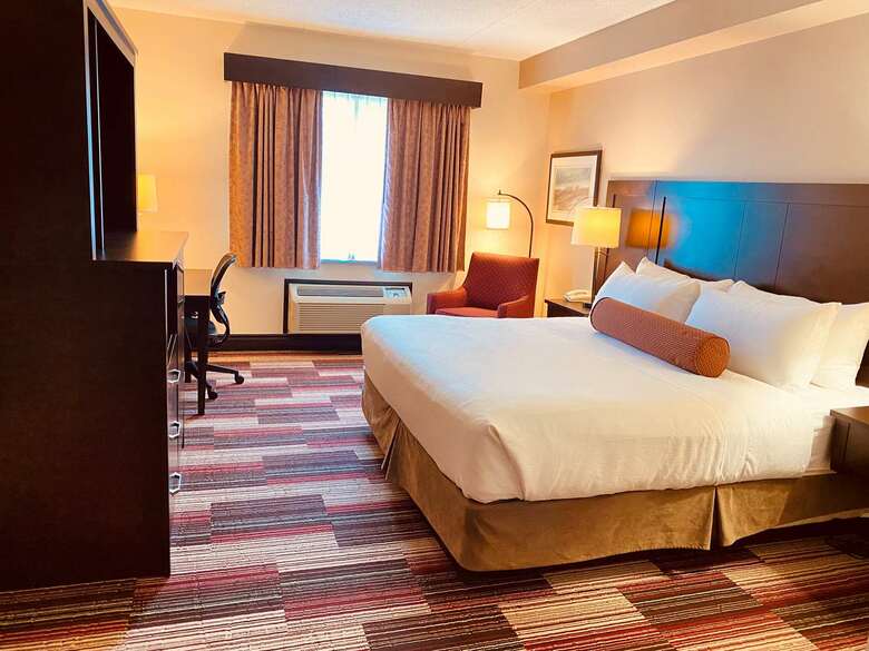 Hotel Best Western Plus Stoneridge Inn & Conference Ctr