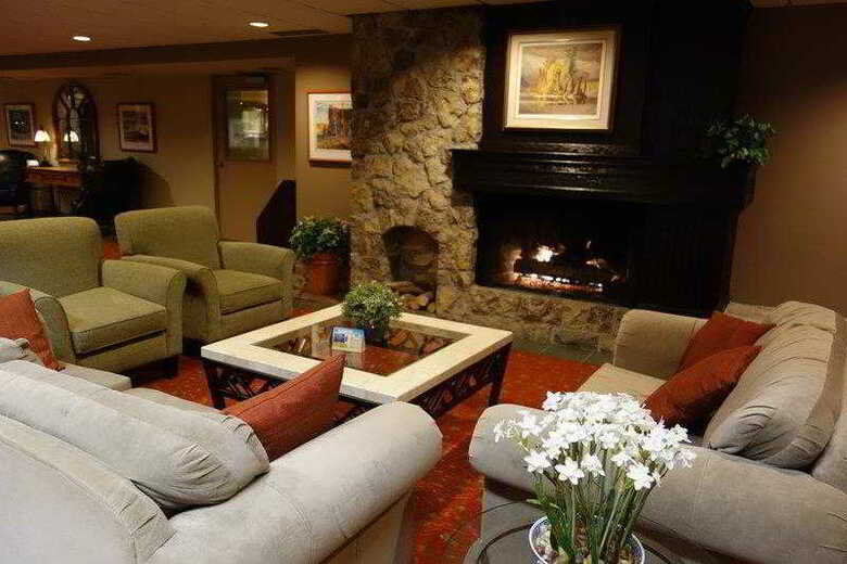 Hotel Best Western Plus Stoneridge Inn & Conference Ctr