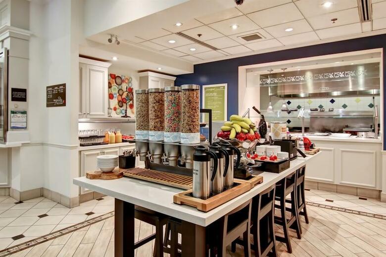Hotel Hilton Garden Inn Toronto/mississauga