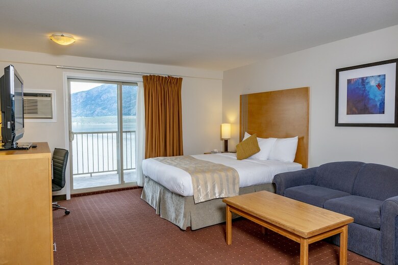 Coast Osoyoos Beach Hotel