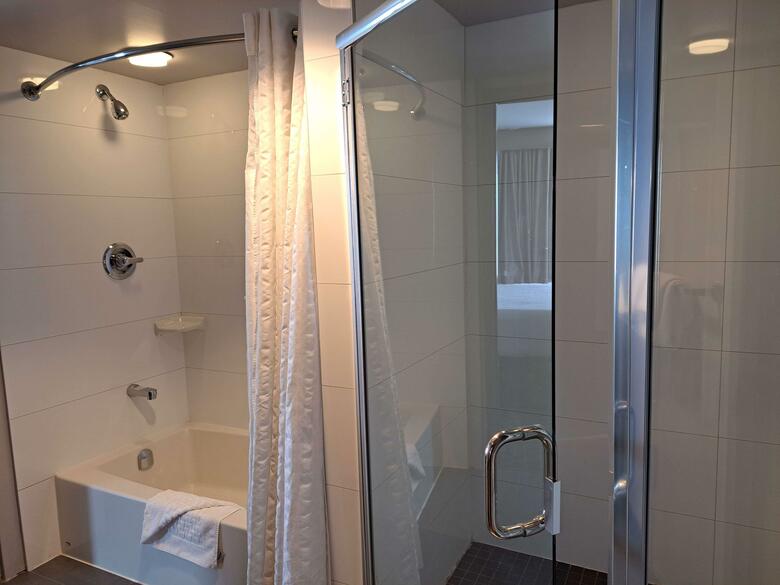 Coast Vancouver Airport Hotel