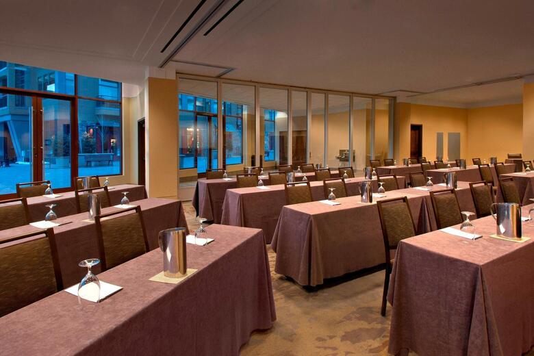 Hotel The Westin Riverfront Resort & Spa