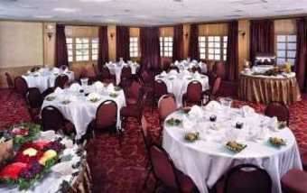 Hotel Embassy Suites Phoenix Airport