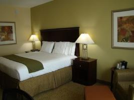 Hotel Holiday Inn Express & Suites