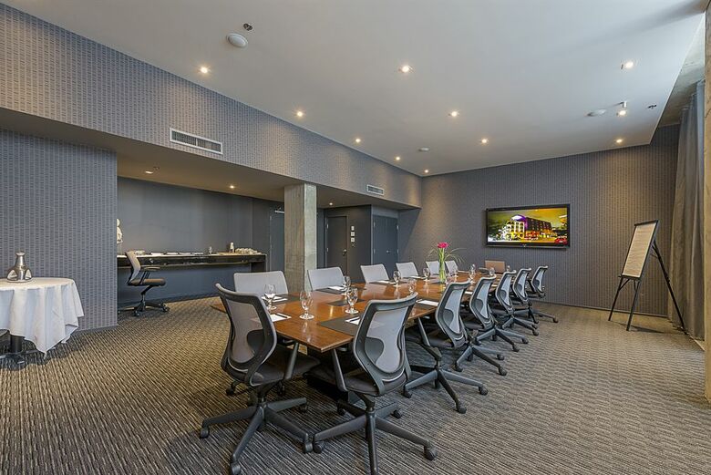 Hotel 10