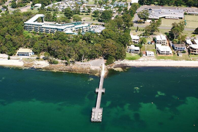 Hotel Ibis Styles Salamander Shores