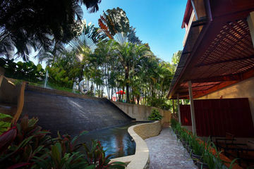 Hotel Thai Village Resort