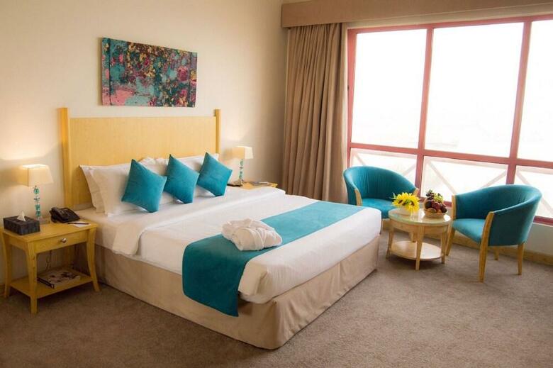 Days Hotel Manama