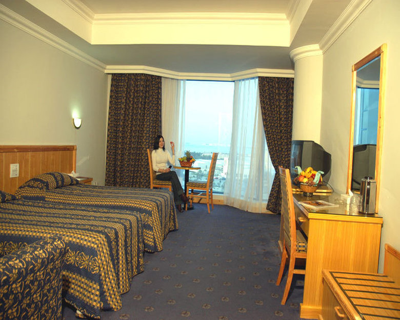 Hotel Phoenicia Tower
