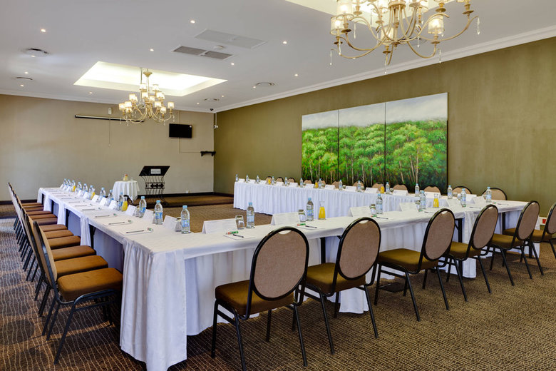 Hotel Protea Willow Lake