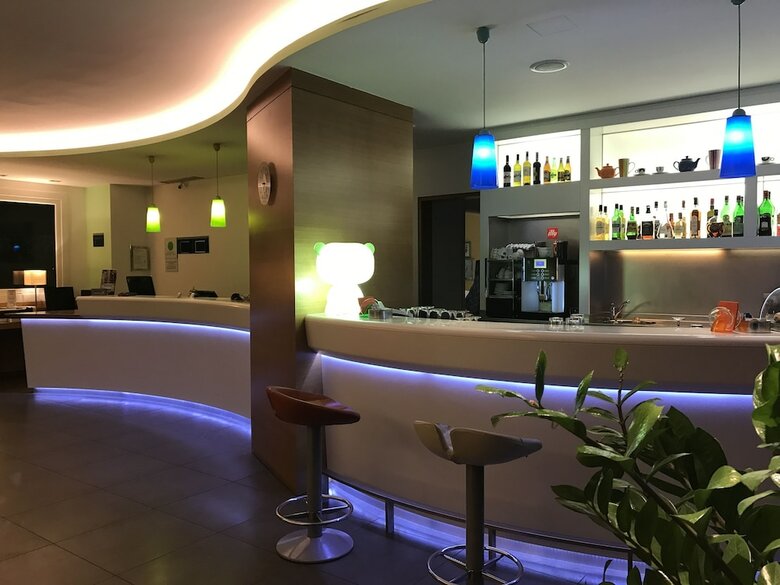 Hotel Holiday Inn Exp Bergamo West