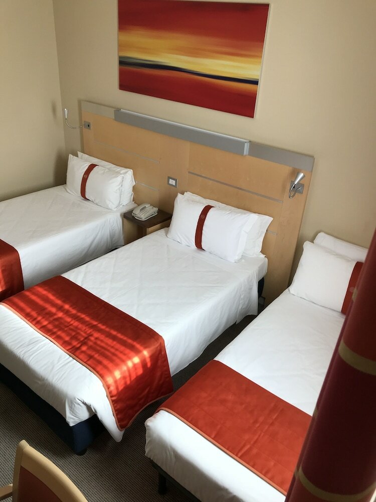 Hotel Holiday Inn Exp Bergamo West
