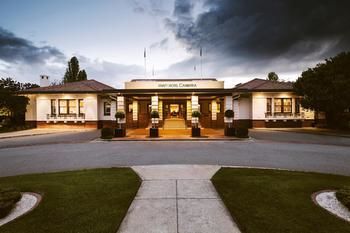 Hyatt Hotel Canberra A Park Hy