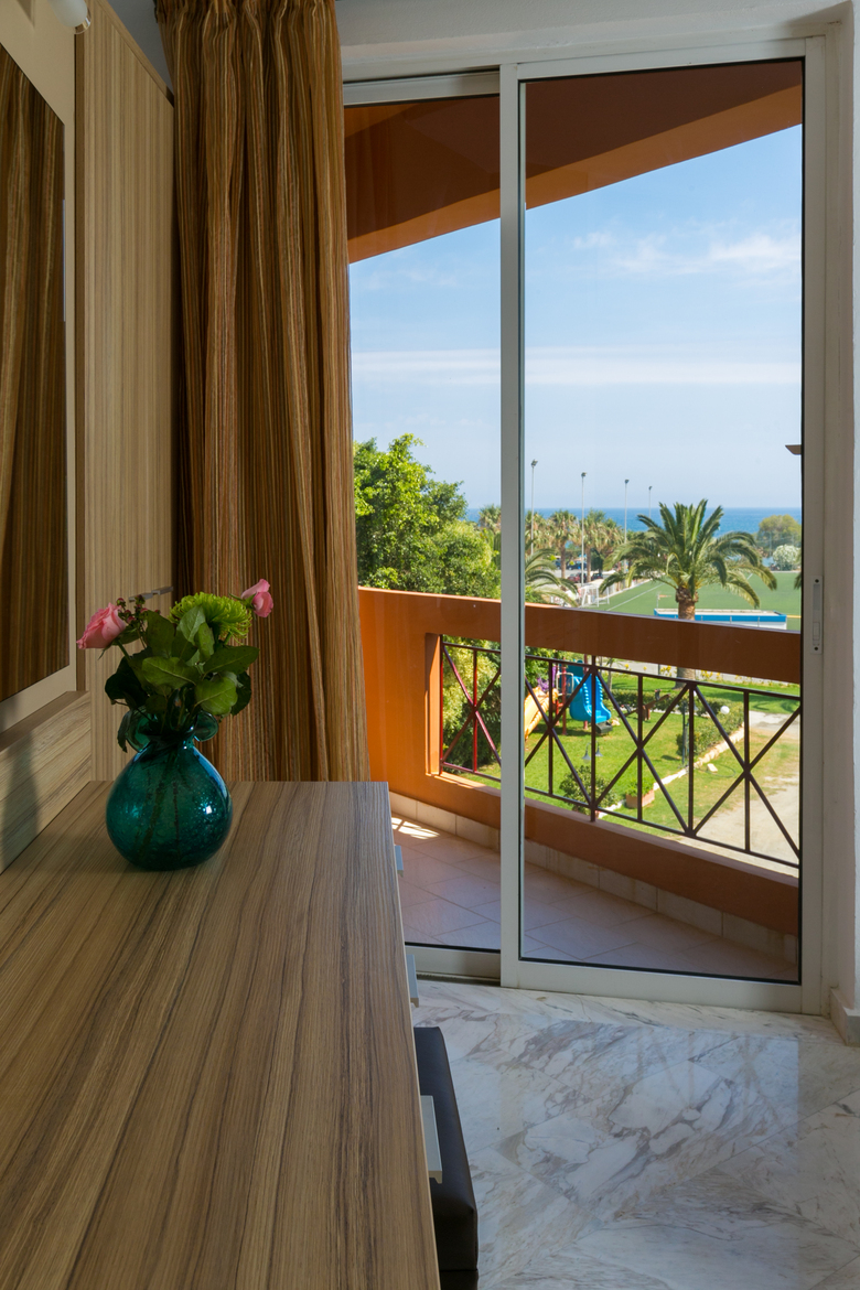 Hotel Elotia
