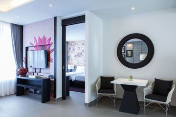 Hotel Pavilions Resort