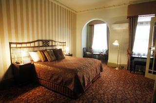 Hotel Grand Mercure Hadleys