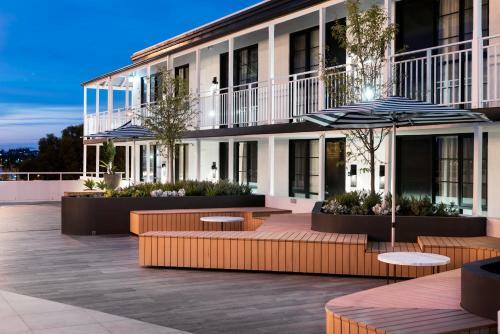 Hotel Tradewinds (1 Dormitorio)
