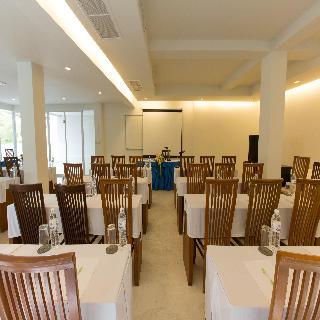 Hotel Sugar Palm Grand Hillside