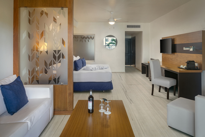 Hotel Ocean Blue & Sand Beach Resort - All Inclusive