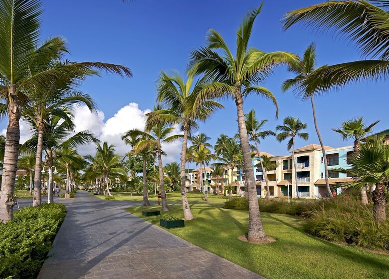 Hotel Ocean Blue & Sand Beach Resort - All Inclusive