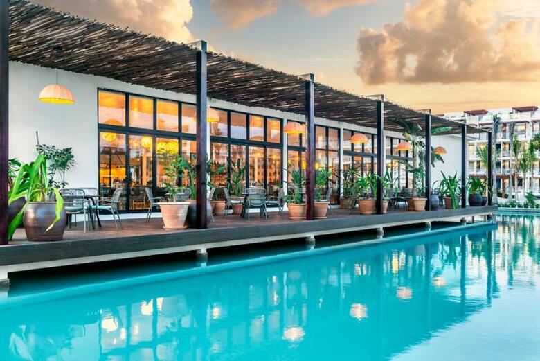 Hotel Ocean Riviera Paradise