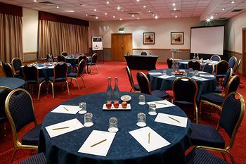 Mercure Maidstone Great Danes Hotel