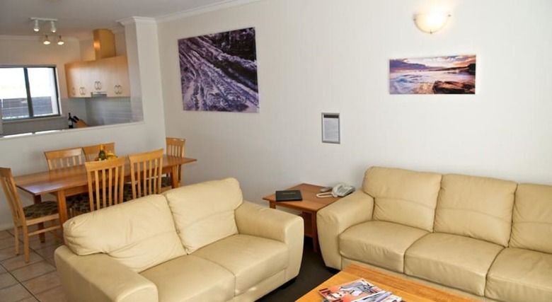 Hotel Margarets Beach Resort