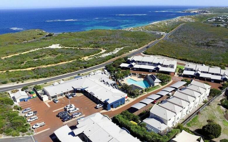 Hotel Margarets Beach Resort