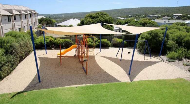 Hotel Margarets Beach Resort