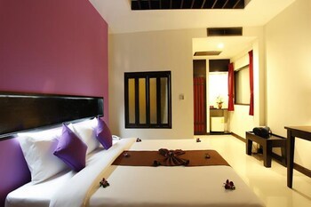 Hotel Patong Cottage Resort
