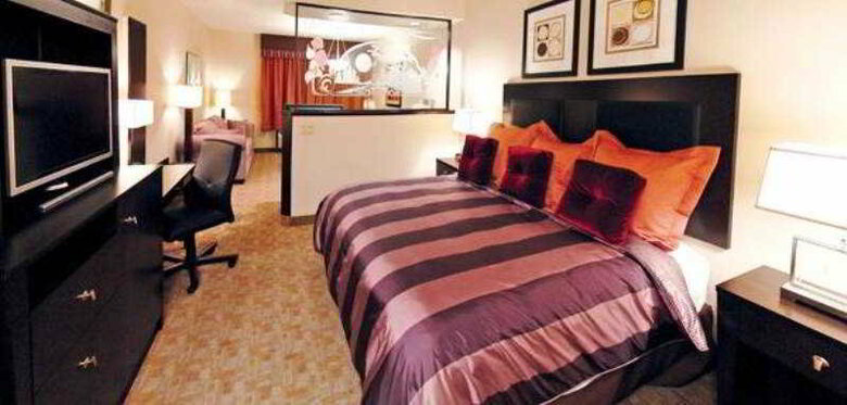 Hotel Shilo Inn Airport