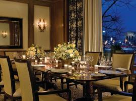Four Seasons Hotel Philadelphia