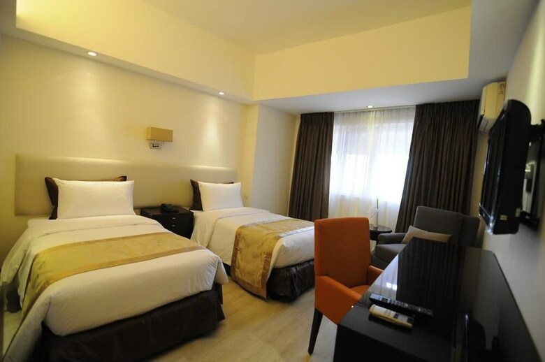 Hotel Imperial Palace Suites