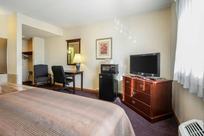 Hotel Quality Inn & Suites