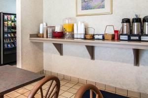 Hotel Rodeway Inn