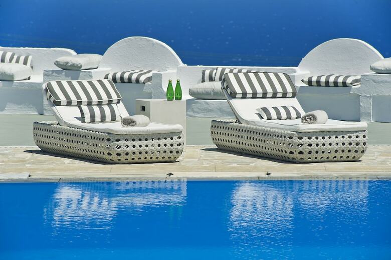 Hotel Santorini Palace
