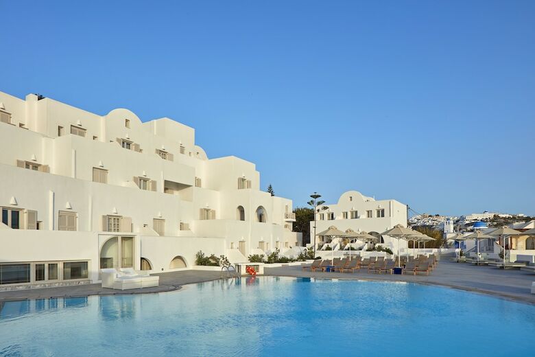 Hotel Santorini Palace
