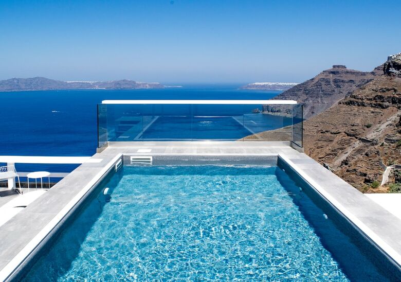 Hotel Thireas