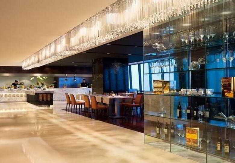Hotel Renaissance Zhongshan Park