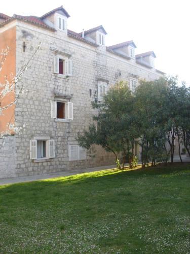 Residencia Carolrooms