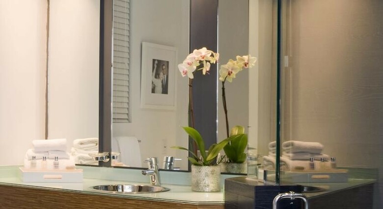 Hotel Sense South Beach