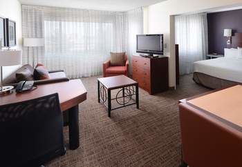 Hotel Residence Inn By Marriott Central Expressway
