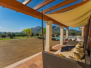 Finca De Les Oliveres - Four Bedroom