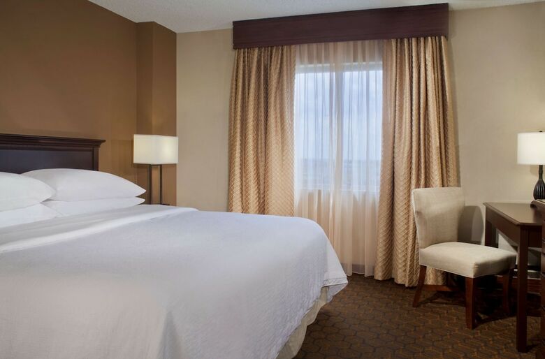 Hotel *embassy Suites Austin - Arboretum*