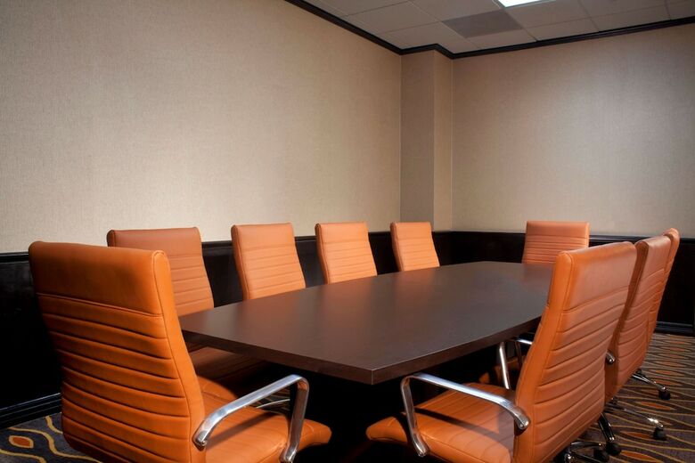 Hotel *embassy Suites Austin - Arboretum*