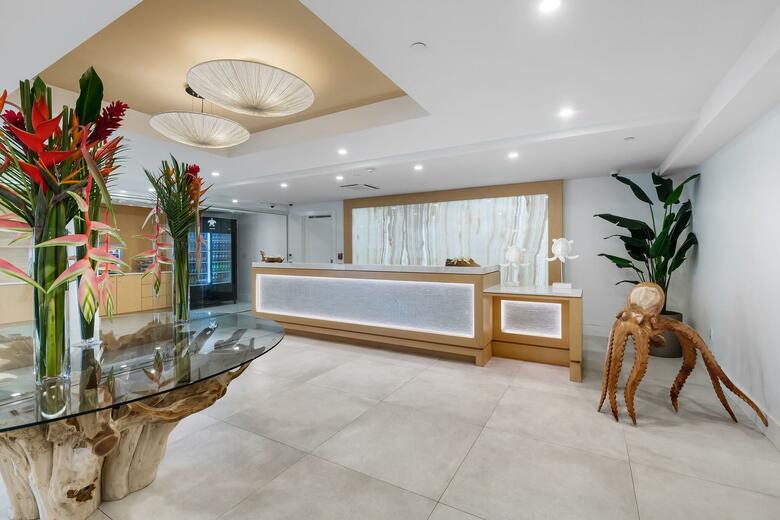 Hotel Beachcomber Resort & Villas