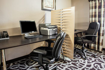 Clarion Hotel Renton