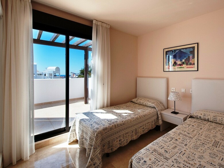Apartamentos Ol�e Nerja Holiday Rentals By Fuerte Group