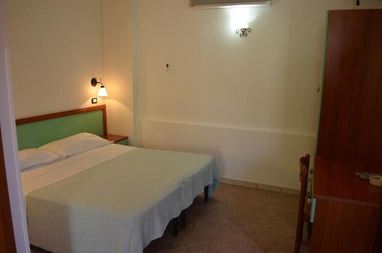 Hotel Marinella