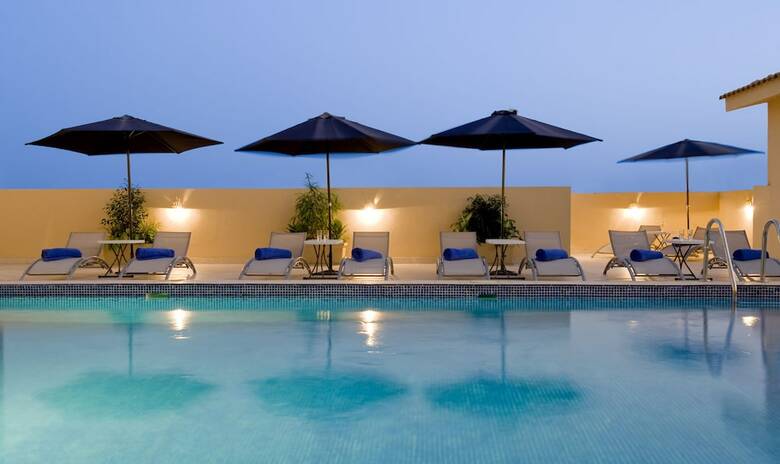 Hotel Barcelo Cairo Pyramids